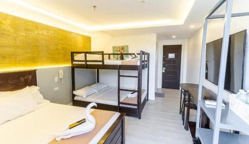 Quadruple Room with Balcony