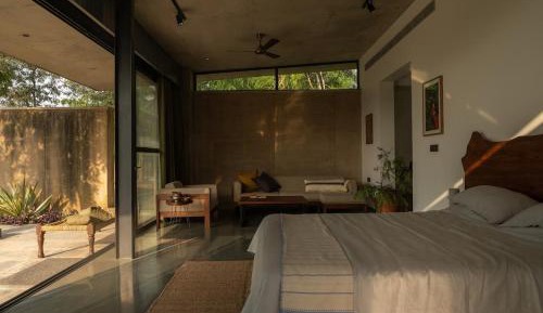 Suite with Private Pool
