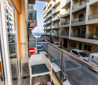 Two-Bedroom Apartment with Balcony and Sea View
