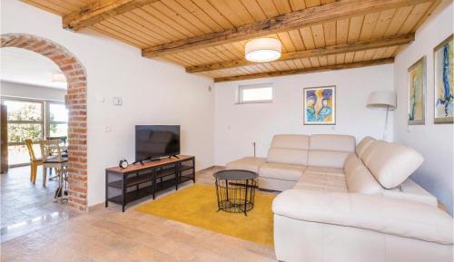 Two-Bedroom Holiday Home