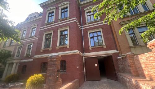 One-Bedroom Deluxe Apartment