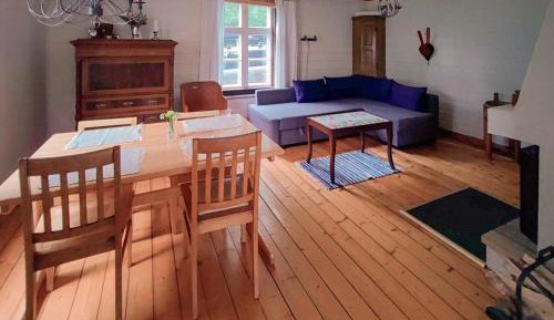 Three-Bedroom Holiday Home 