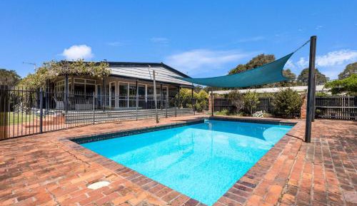 Four-Bedroom Holiday Home