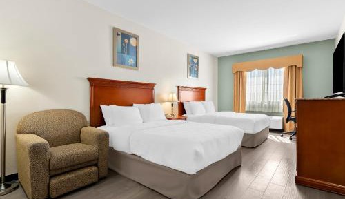 Two Queen Beds - Non Smoking