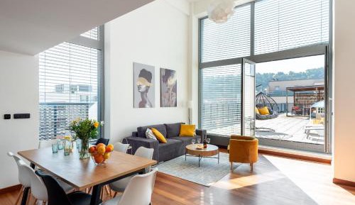 Penthouse Apartment