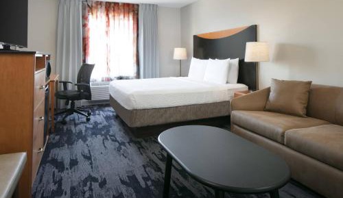 King Room with Sofa Bed