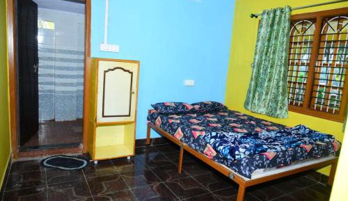 Deluxe Double Room (2 Adults + 1 Child)