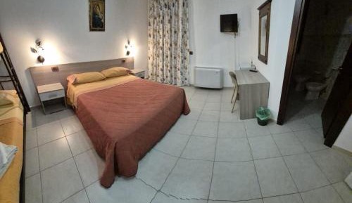 Quadruple Room with Terrace