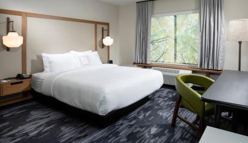 Guest Room, 1 King