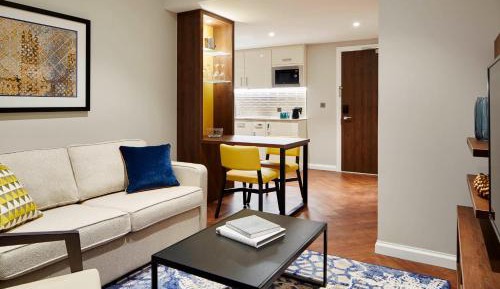 One-Bedroom Suite