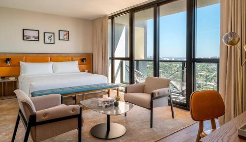 Canal Suite 