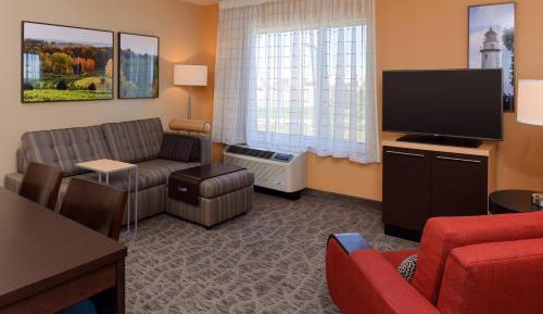 One-Bedroom Suite