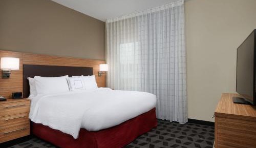 One-Bedroom King Suite with Sofa Bed