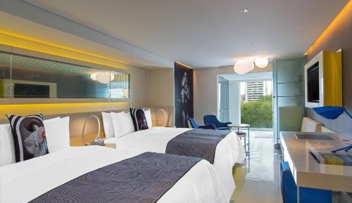 Wonderful, Guest room, 2 Queen, City view