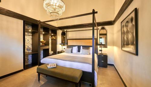 King Room with Pool View