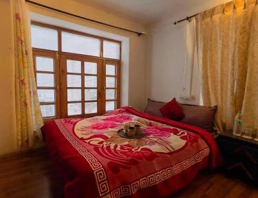 Double Room with Mountain View