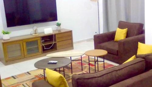 Two-Bedroom Deluxe Apartment with Balcony