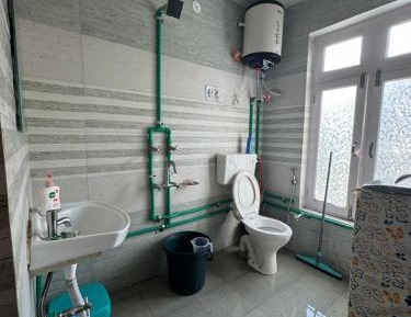 Queen Room with Shared Bathroom