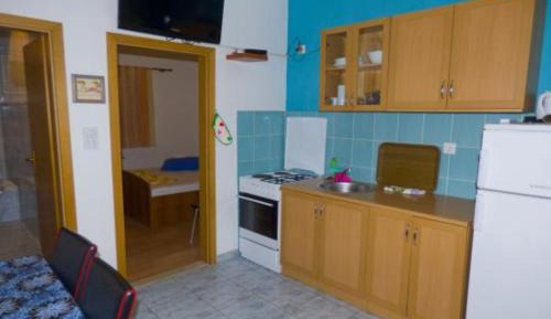 One Bedroom Apartment