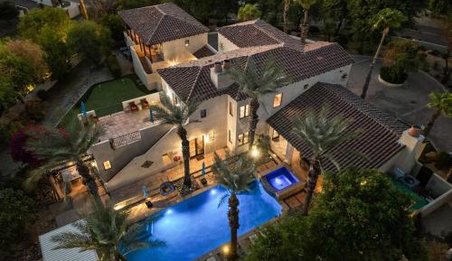 Seven-Bedroom Villa