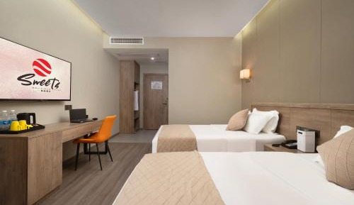 Superior Twin Room