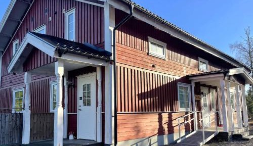 Four-Bedroom Holiday Home