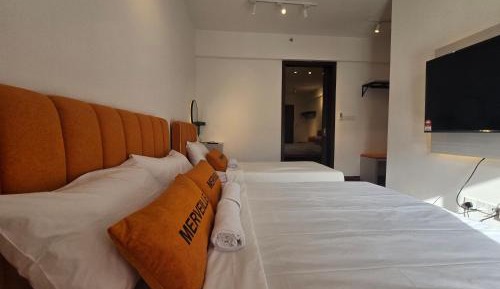 Queen Suite