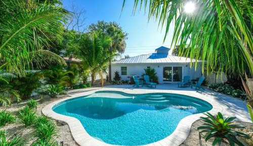Three-Bedroom Holiday Home 