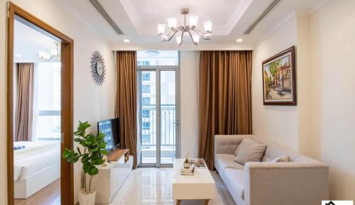 One-Bedroom Apartment with Balcony