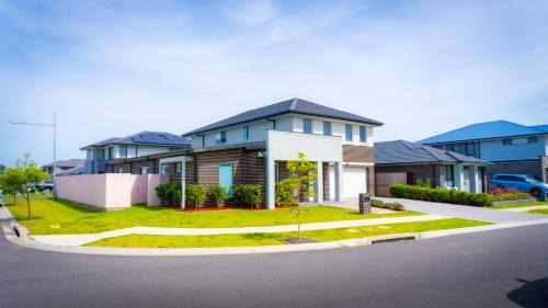 Three-Bedroom Holiday Home 
