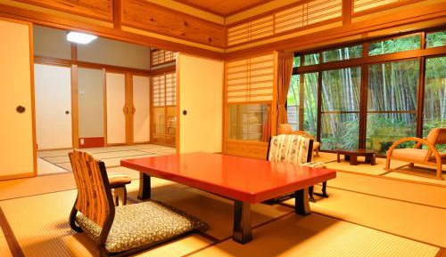 Japanese-Style Room with Open-Air Bath (16 Tatami)【常磐】