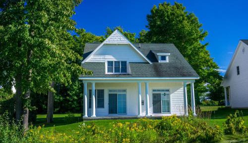 Three-Bedroom Crooked Tree Cottage