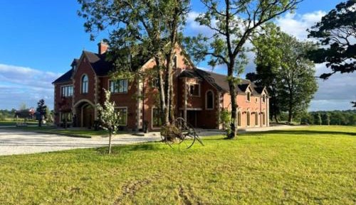 Six-Bedroom House