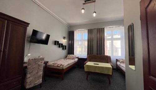 Deluxe Double Room with Private Bathroom