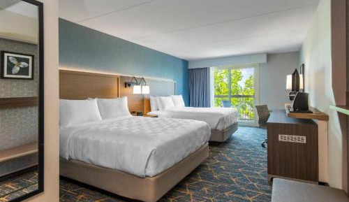 Standard Queen Room with Two Queen Beds and Balcony