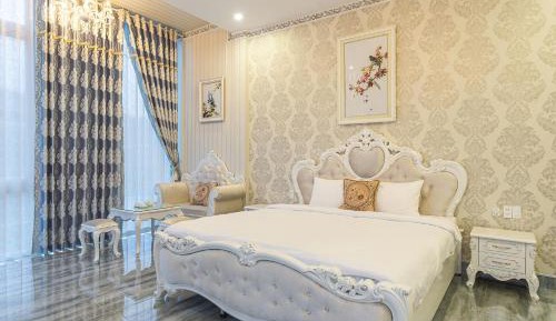 King Room with Mountain View