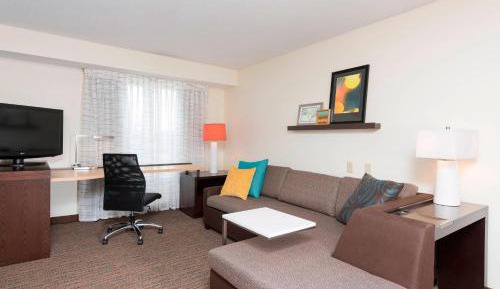 Queen Studio with Sofa Bed