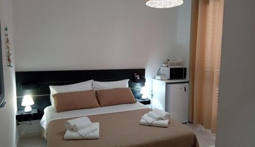 Deluxe Double Room with Extra Bed