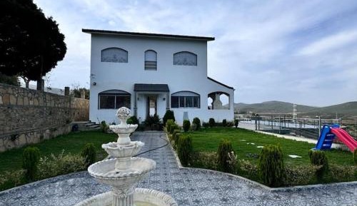 One-Bedroom Villa