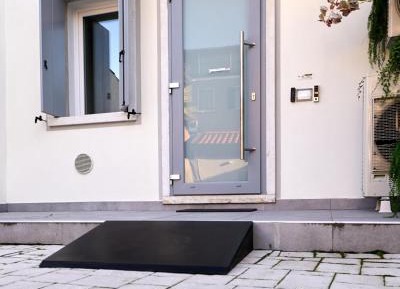 Single Room with Private Bathroom