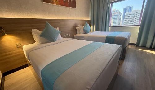 Deluxe Twin Room