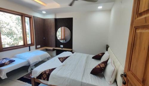 Triple Room with Garden View