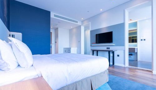 Standard King Room - Accessible