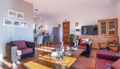 Two-Bedroom Holiday Home