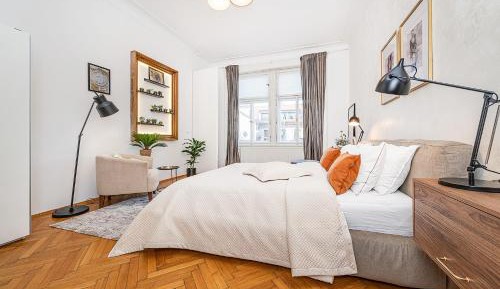 Family Two-Bedroom Apartment with View