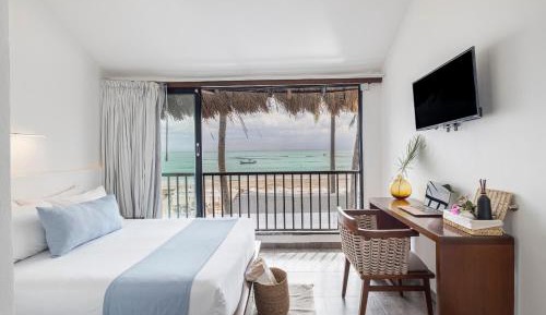 Queen Suite with Sea View