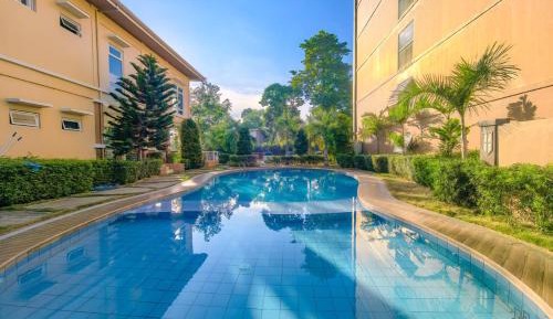 Two-Bedroom Deluxe Apartment with Balcony