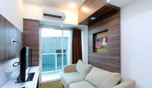 Apartment with City View