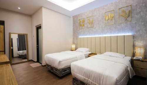 Room #905349002