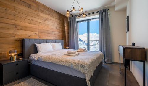 Two-Bedroom Deluxe Apartment